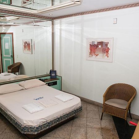 Hotel Vanity Para Adultos 里约热内卢 外观 照片